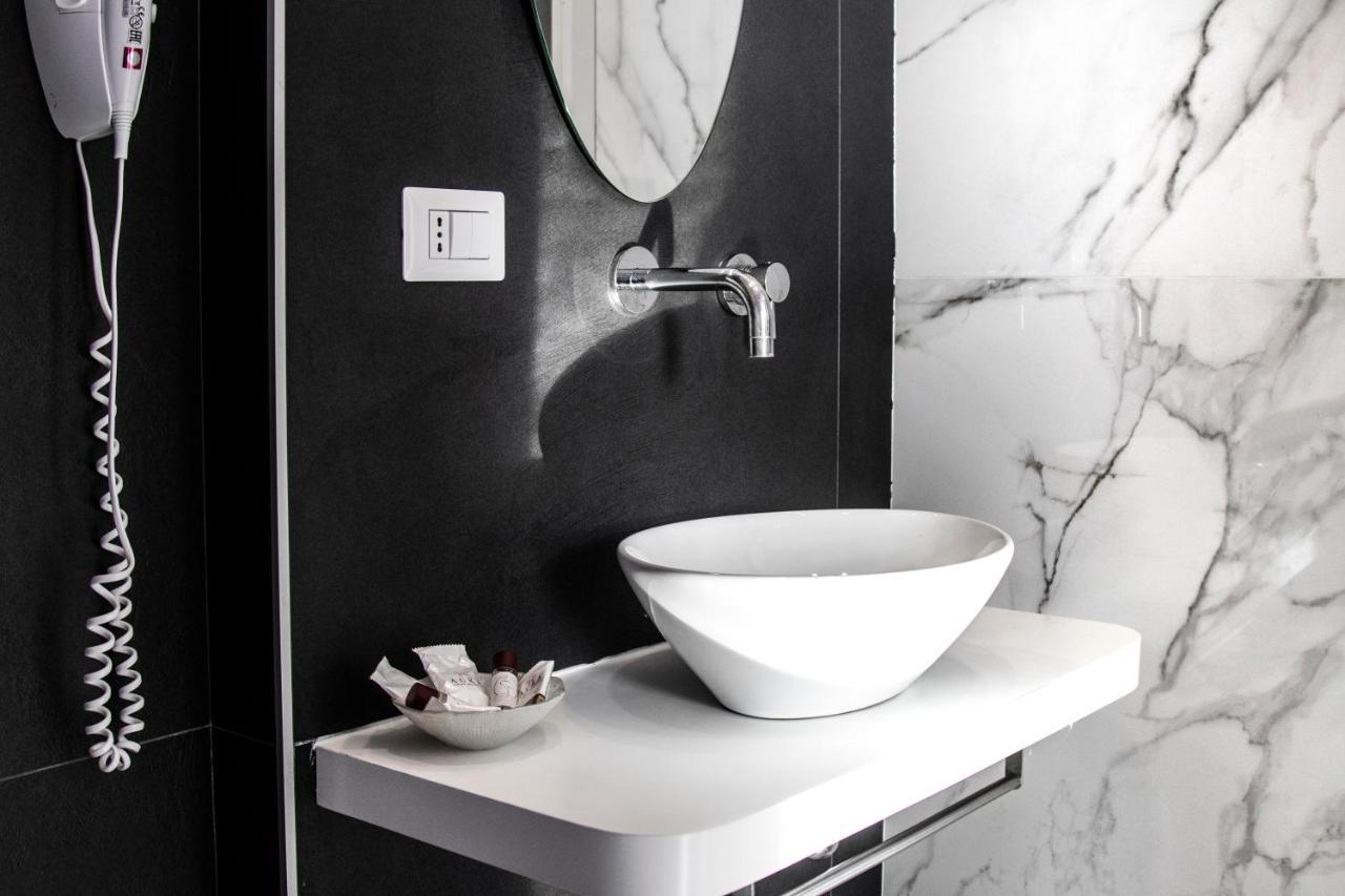 Aurora Luxury Rooms Napoli Ngoại thất bức ảnh