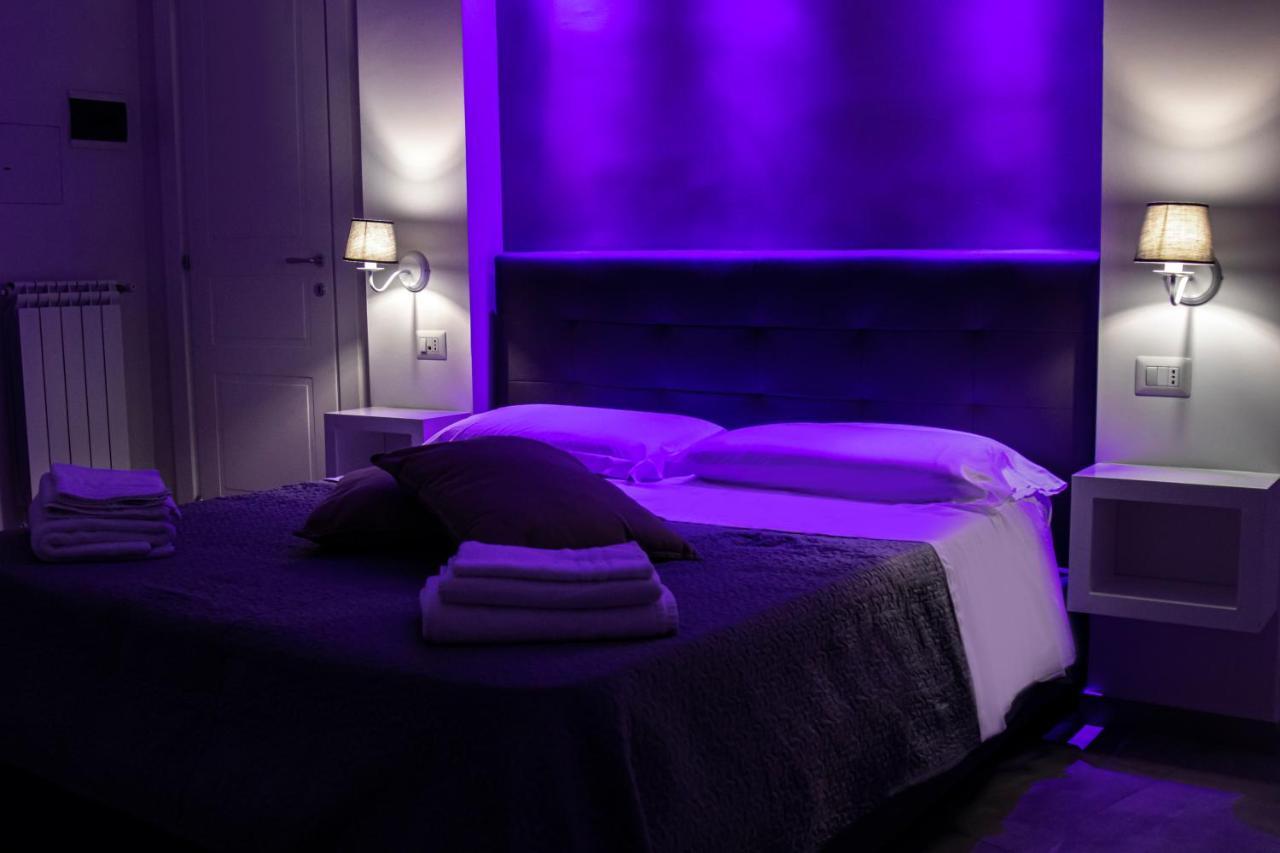 Aurora Luxury Rooms Napoli Ngoại thất bức ảnh