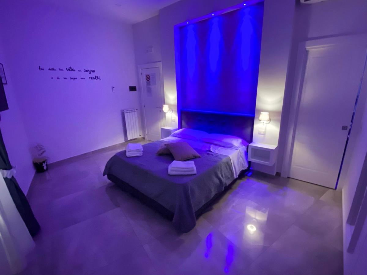 Aurora Luxury Rooms Napoli Ngoại thất bức ảnh